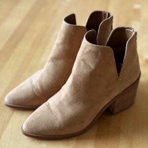 BP Brynn Ankle Boot Size 8